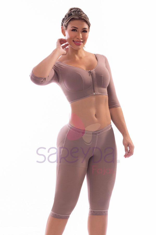 Brasier con mangas