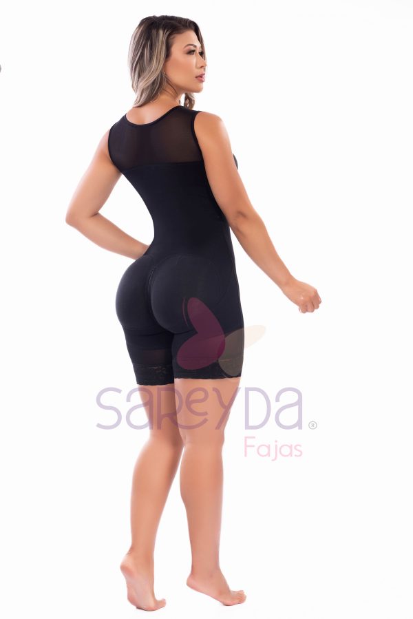 Faja con brasier media pierna